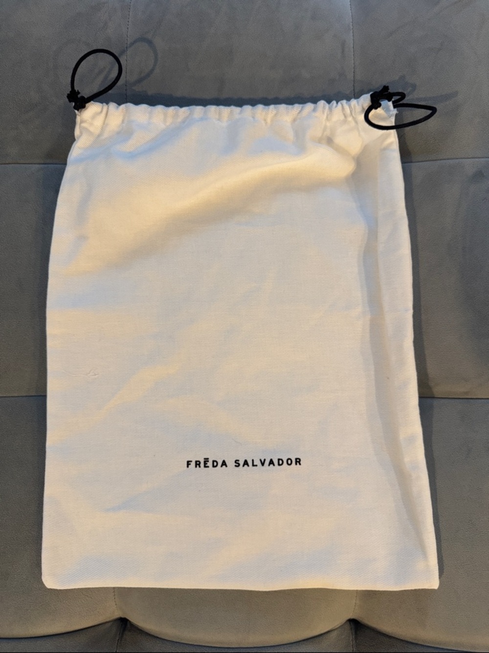 Freda Salvador White Cotton Drawstring Dust Storage Bag Pouch with Black Cord